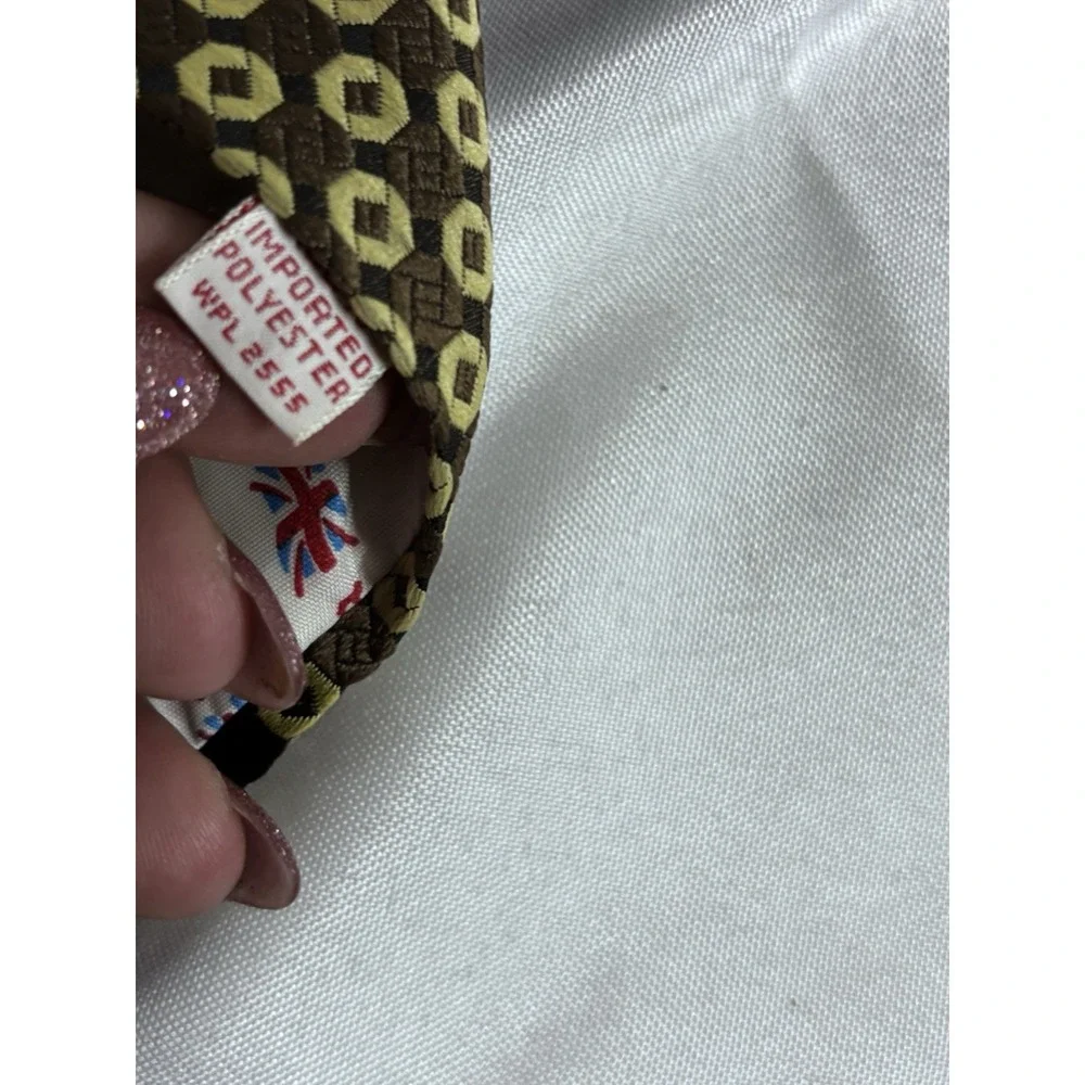 Men's Ties (Lot of 3)‎ Brittanica Alfini and Disney. Vintage